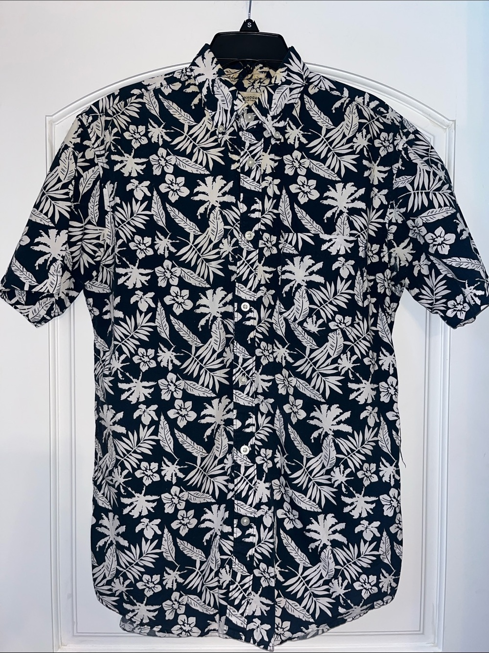 Men's Navy Floral Button-Down Short Sleeve Shirt